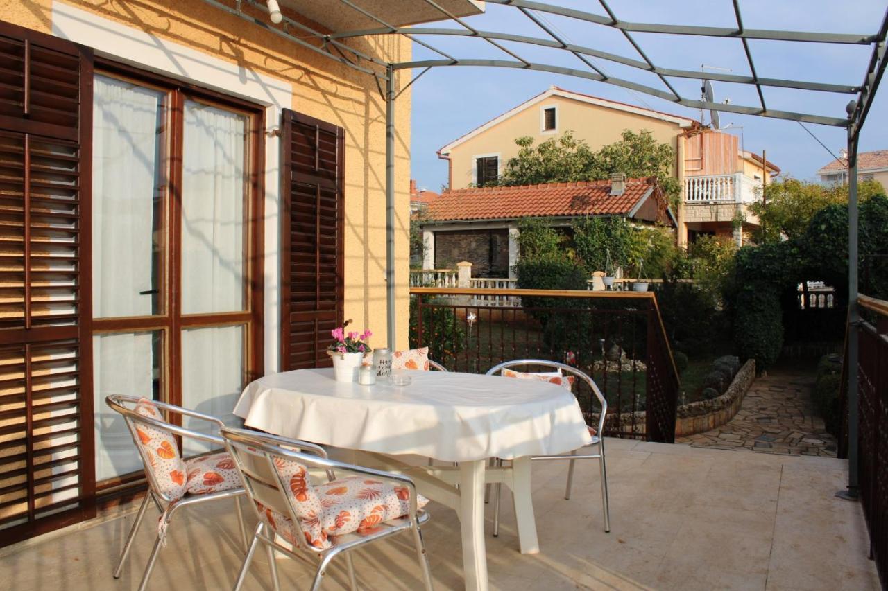 Lily'S Lovely Apartments Fazana Exterior photo