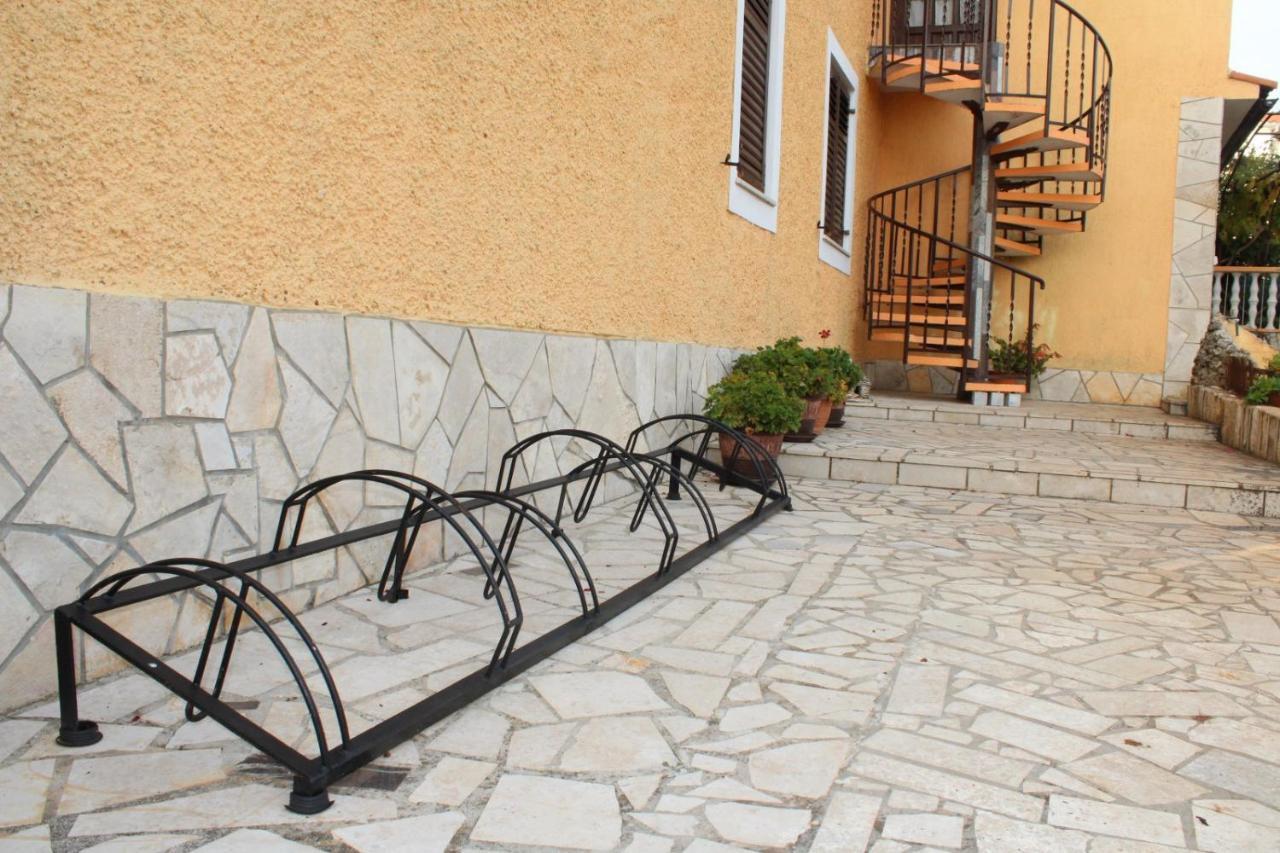 Lily'S Lovely Apartments Fazana Exterior photo